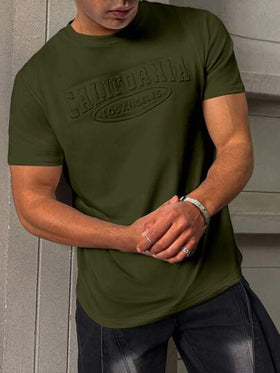 Manfinity Homme تي شيرت رجالي صيفي كاجوال فضفاض بأكمام قصيرة ورقبة دائرية منقوش عليه حروف