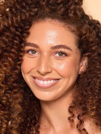 SHEGLAM Dew & Done ملون خفيف للبشرة مع Spf20-Honey علامة تجارية جمال مكياج ميكب مستحضرات تجميل للنساء الفتيات مثالي لفصل الشتاء الربيع مثالي ل- Y2K أزياء أنيقة رمضان هدية حفلة جاهز أفضل لون