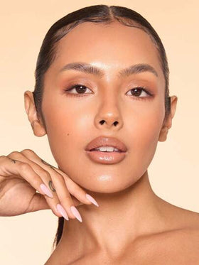 SHEGLAM Dew & Done ملون خفيف للبشرة مع Spf20-Golden علامة تجارية جمال مكياج ميكب مستحضرات تجميل للنساء الفتيات مثالي لفصل الشتاء الربيع مثالي ل- Y2K أزياء أنيقة رمضان هدية حفلة جاهز أفضل لون