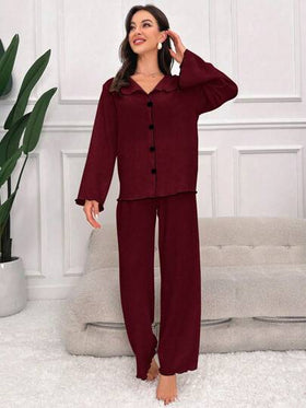 SHEIN طقم بيجامة نسائي من قطعتين (ملابس علوية وبنطلون) بأكمام طويلة وأزرار أمامية، لون بوردو، بيجامة نسائية مريحة للاستخدام المنزلي والراحة، بيجامة نسائية بأكمام طويلة، ملابس خريف وشتاء
