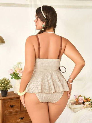 SHEIN Swim Curve بدلة قطعتين فستان ذو رباط جانبي وشورت مفرغ من الجاكارد مقاس كبير، طراز عطلة الشاطئ للنساء، للربيع/الصيف