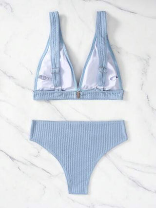 Swim مجموعة من قطعتين من بكيني للنساء بتصميم بسيط ذو لون واحد، ذات أربطة عريضة للأعلى و قطع ثلاثية للأسفل