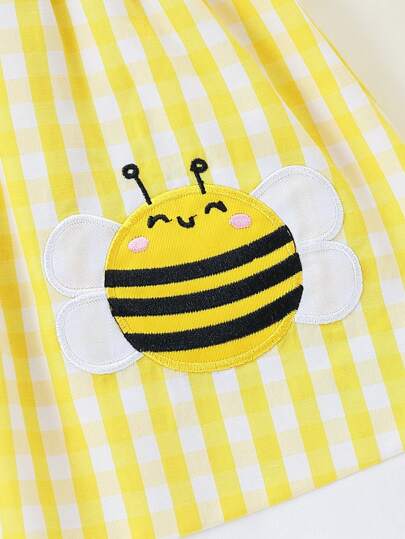 فساتين بيبي Playful Pals فستان صيفي للبنات الرضع مطرز جميل له وشاح وحلاقة كتف مزدوجة، خصر مطاطي وذيل مكشكش