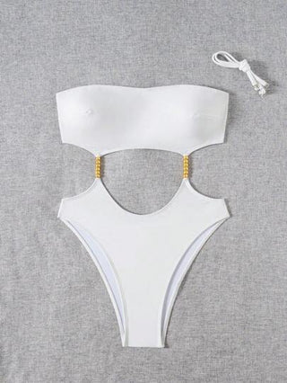 مايوه حريمي قطعة واحدة Swim Chiccia بذلة سباحة أنيقة للنساء مكونة من قطعة واحدة ، مزينة باللؤلؤ، مع ياقة من الدانتيل ولا أحزمة وبتنورة جوانب مفرغة، وأحزمة قابلة للفصل
