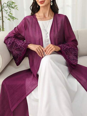 SHEIN Najma عباية إماراتية فتحة أمامية مزينة بتطريز على شكل زهرة، من قماش خفيف مناسب لفصلي الربيع والصيف، ثوب محتشم