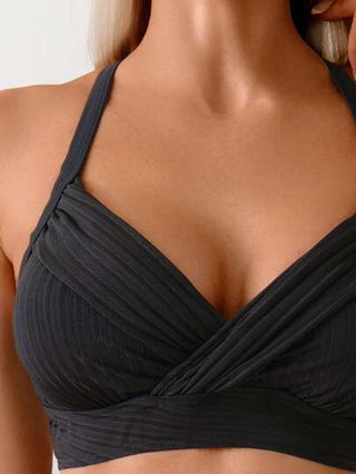 Swim Basics 2 قطعة مجموعة ملابس سباحة للنساء، بسروال مخرم أنيق على الطراز الأوروبي للارتداء على الشاطئ