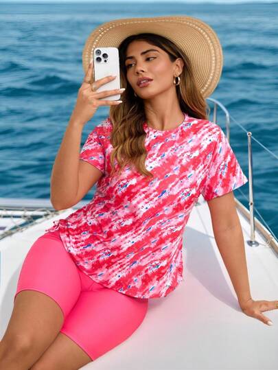 طقم تانكيني حريمي Swim Shayni ملابس سباحة ذات أكمام قصيرة وطية كبيرة الحجم للسيدات مطبوعة بطباعة عشوائية