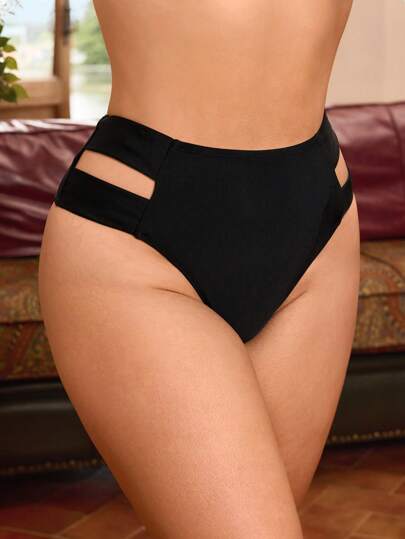 Swim Basics بكيني أسود ذو لون أحادي أنيق للمقاسات الكبيرة ، مناسب للصيف