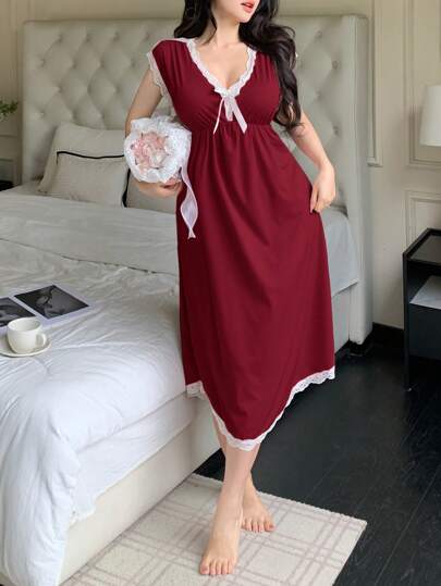 SHEIN ثوب نوم نسائي ذو رقبة عميقة على شكل فرجار، أنيق للصيف