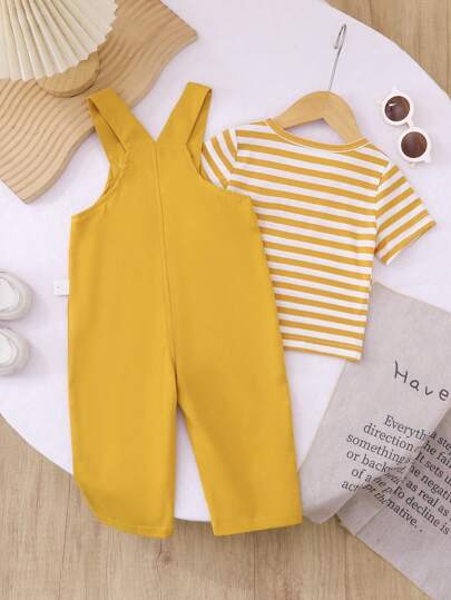 SHEIN Playful Pals مجموعة قميص كم قصير مخطط وبنطال بيبي ولد، مناسبة للارتداء الصيفي، كاجوال وشتوي متعدد الاستخدامات