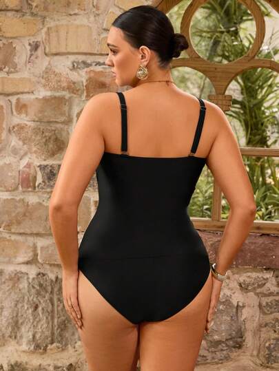 SHEIN Swim Curve مجموعة بكامل الحجم 2 قطعة من ملابس السباحة المتواضعة ذات اللون الصلب والمرونة العالية للسيدات، مع أشرطة قابلة للإزالة، ضبط البطن، تصميم مشرق، تانكيني أنيق