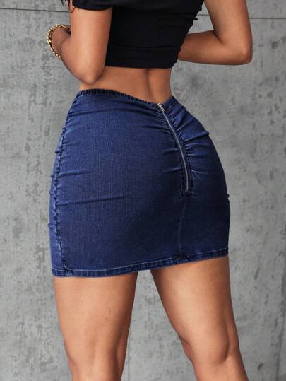 EZwear تنورة مصغرة من الجينز الممزق مريح وبتجاعيد ومناسبة للسيدات