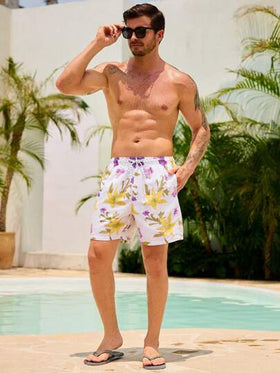 Manfinity Swimmode سروال قصير كاجوال للرجال مطبوع بنقشة زهور على الجميع ، ذو خصر مطاطي مع رباط ، صيفي ، هاواي