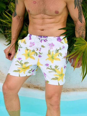 Manfinity Swimmode سروال قصير كاجوال للرجال مطبوع بنقشة زهور على الجميع ، ذو خصر مطاطي مع رباط ، صيفي ، هاواي