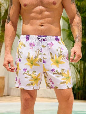 Manfinity Swimmode سروال قصير كاجوال للرجال مطبوع بنقشة زهور على الجميع ، ذو خصر مطاطي مع رباط ، صيفي ، هاواي