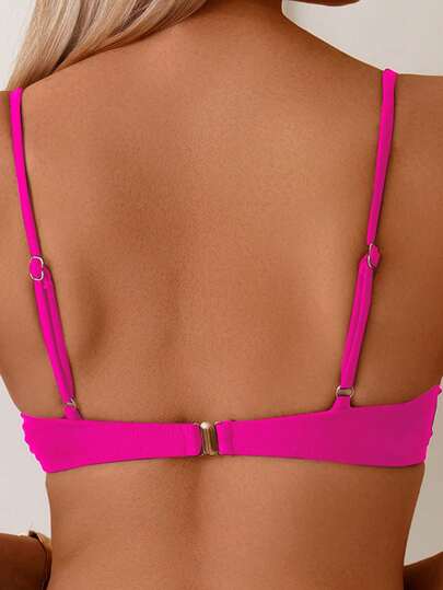 Swim Basics مجموعة بكيني للنساء تشمل ملابس علوية من نوع السترة الحالك اللون مع حشو رافع، وسروال واسع الخصر، للارتداء في العطل والمنتجعات