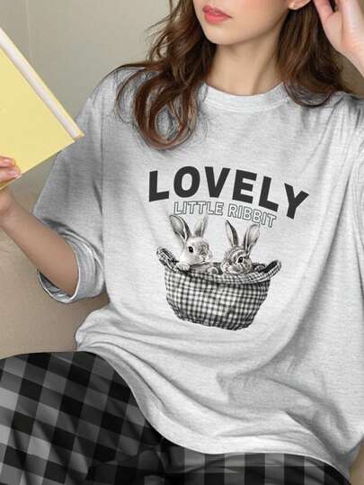 SHEIN طقم بجامة راسل مناسب للمراهقات بتصميم كاجوال فضفاض وبسيط، يشمل بلوزة برقبة دائرية وأكمام قصيرة وبنطال طويل، مناسب للربيع والصيف