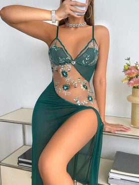 SHEIN فستان نوم شبك مطرز بأزهار بشكل غير متماثل