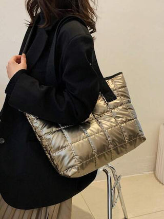 حقيبة كتف كبيرة السعة مبطنة ومبطّنة للنساء