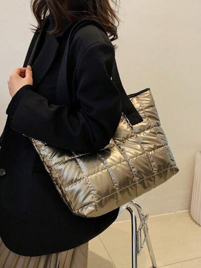 حقيبة نسائية ذات سعة كبيرة مبطنة