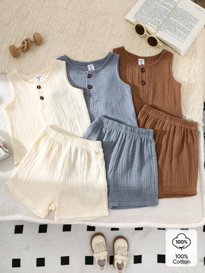 SHEIN Vintaside Kids طقم صيفي للأطفال الصبيان 6 قطع، ملابس علوية أكمام بلا أكمام بلون أحادي مطابق مع شورت، 3 طقوم باللون البني والمشمش والأزرق، فضفاض، مناسب للمنزل والأوقات الحرة والخروج والمناسبات