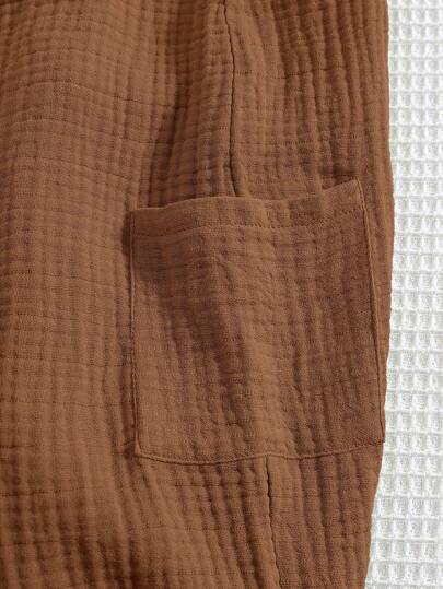 SHEIN جمبسوت رضيع ذكر بنية لطيفة متعددة الاستخدامات مناسبة للشاطئ والخروجات، ملابس أطفال بنية، جمبسوت أطفال ذكور بنية
