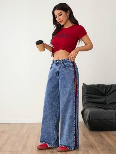 PETITE سراويل جينز واسعة مطبوعة بخطوط جانبية وجيوب للنساء ، تناسب الإرتداء اليومي الكاجوال
