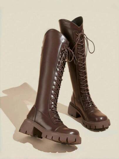 2024 بوت جديدة للنساء للصيف / أوائل الخريف، بوت ركوب كاجوال حتى منتصف الساق / الركبة للساقين العريضتين