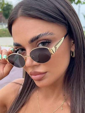 نظارة نسائية أنيقة بيضاوية الشكل، بإطار معدني أسود بتصميم كلاسيكي عصري، مثالية للسفر والشاطئ، تصميم أساسي لفصلي الخريف والشتاء، مناسبة للعمل والمناسبات غير الرسمية، هدية رائعة، مناسبة للجامعة والعودة إلى المدرسة.