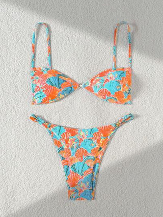 طقم تانكيني حريمي Swim Mod مجموعة ملابس سباحة للنساء مكونة من 2 قطعة، ملابس علوية من نوع تانكيني ذو أشرطة رفيعة وبطانة سفلية من البكيني، بطبعة عشوائية من أصداف الصدف بلون أخضر ليموني مع لمسات من الذهب