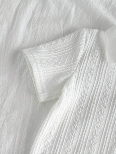 SHEIN Vintaside Kids طقم ملابس علوية بأكمام قصيرة بياقة صغيرة وبنطال جينز مغسول عتيق مناسب للاستخدام اليومي، رحلات العائلة والتخييم والتسوق