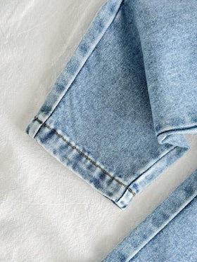 SHEIN Vintaside Kids طقم ملابس علوية بأكمام قصيرة بياقة صغيرة وبنطال جينز مغسول عتيق مناسب للاستخدام اليومي، رحلات العائلة والتخييم والتسوق