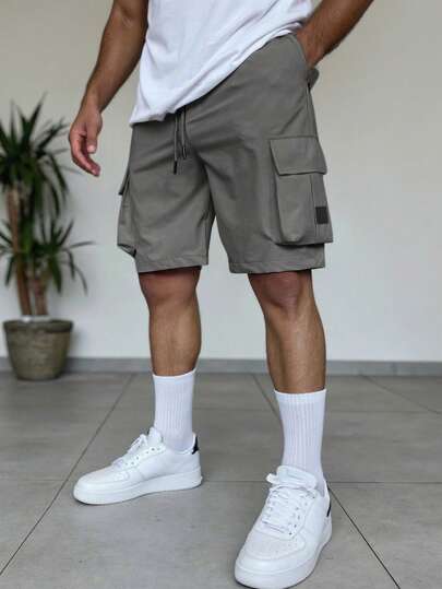Manfinity Homme شورتات كاجوال متعددة الجيوب للرجال، شورتات أنيقة وعصرية بطول الركبة
