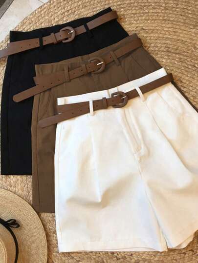 SHEIN سروال قصير كاجوال مربعات أبيض وأسود للمرأة البدينة، مناسب للتنقل والمكتب والأنشطة الترفيهية والخارجية (الحزام غير مشمول)