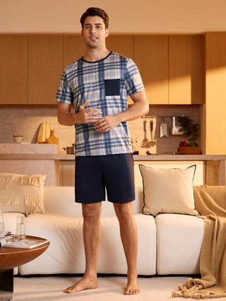 Manfinity Underwear&Sleepwear Basics طقم ملابس منزلية للرجال من ملابس علوية كاروهات بأكمام قصيرة وشورت بلون سادة