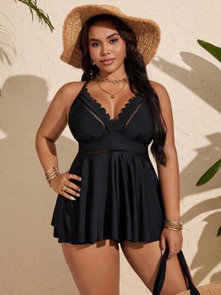 SHEIN Swim Curve فستان بحري مكون من قطعتين للمرأة بقصة الخصر، لون واحد ، مزين بالدانتيل عند الرقبة والقصة الواسعة المفلطحة لحجم كبير