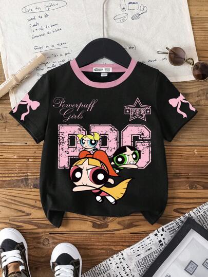 THE POWERPUFF GIRLS X SHEIN تي شيرت كاجوال للبنات قصير الأكمام بتطريز وألسنة متناقض، بطراز رقص رياضي كرتوني وأنيق، طباعة بونو أثر وحرف وزهور وفقاعات وأزهار البنفسج