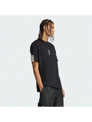Adidas قميص تي-شيرت بأكمام قصيرة STAD TICKET للرجال، رقبة قطنية بدون طوق TJM6474