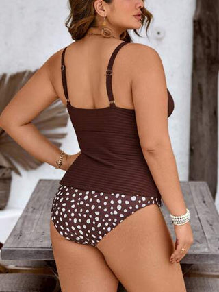 Swim Lushoire مجموعة ملابس سباحة لقضاء العطلات الشاطئية للمرأة ذات الحجم الكبير، تتكون من ملابس علوية قصيرة رقبة الحلقة بلون واحد وبنطال بطبعة جلد النمر