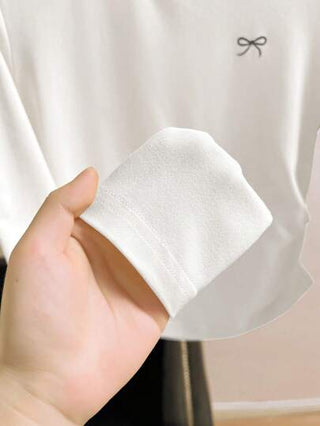 EZwear تي شيرت سيدات أكمام طويلة لون واحد كاجوال، بتصميم بسيط وأنيق للارتداء اليومي