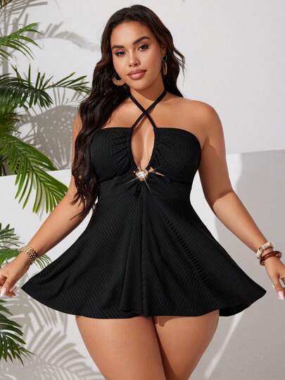 SHEIN Swim Curve ملابس سباحة للسيدات بدينات قطعتين بأشرطة عريضة باللون الأسود الصلب وتصميم عصري مع خصر عالي وحبل خصر مشدود و عنق حالتر