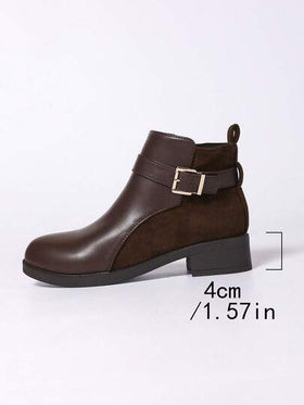 بوت الكاحل تشيلسي للنساء لموسم الخريف/الشتاء، تصميم كتل اللون البني القهوائي، ناعمة ومريحة، زخرفة معدنية بسيطة، كعب سميك، بطانة دافئة، لون كلاسيكي، متعددة الاستخدامات للعمل والتنقل والارتداء اليومي، بوت للنساء