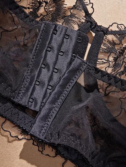 SHEIN Esselle مجموعة سوتيان وسروال داخلي مطرزة شفافة بحجم كبير للنساء، مجموعة ملابس داخلية من الدانتيل، مجموعة ملابس داخلية مخصصة، مجموعة ملابس داخلية شفافة، مجموعة ملابس داخلية بزهور، رفع