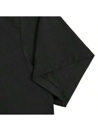 Nike قميص T قصير الأكمام Dri-FIT UV HYVERSE من Nike، من قماش ناعم وقابل للتنفس للرجال، للاستخدام اليومي والتمرين DV9840