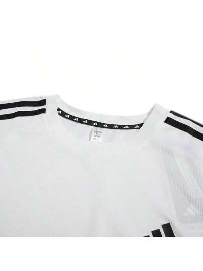 Adidas قميص تيشيرت أكمام قصيرة TR-ES BASE 3S، قميص كاجوال رجالي AEROREADY سريع الجفاف، رقبة دائرية، مناسب للاستخدام اليومي، اللياقة البدنية، الرياضة