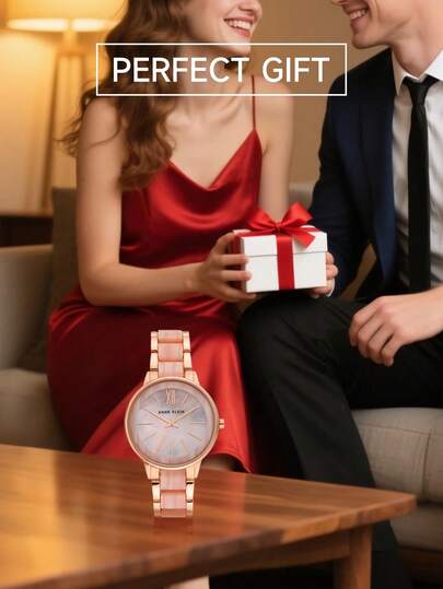 Anne Klein ساعة الأنيقة للنساء ذات الإطار الوردي الذهبي والإسورة القابلة للتعديل من الراتنج الوردي والقرص الأم اللؤلؤي الوردي الفاتح الدائري التناظري مقاومة للماء، موديل AK/1412PKRG