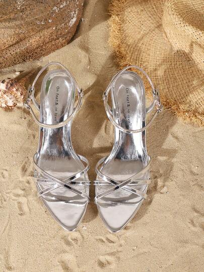 On feet& in love صنادل نسائية أنيقة وعصرية ذات أشرطة متقاطعة وأصابع قدم مدببة وكعب رفيع مناسبة للفساتين في الصيف، كعب إبرة