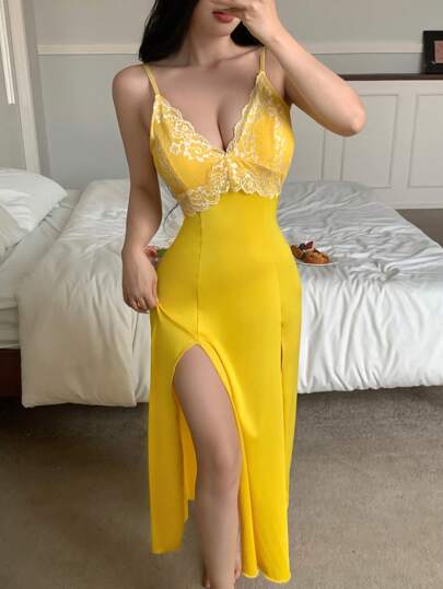 SHEIN ثوب نوم أنيق للنساء مزين بالدانتيل المطوي وأكمام منسدلة