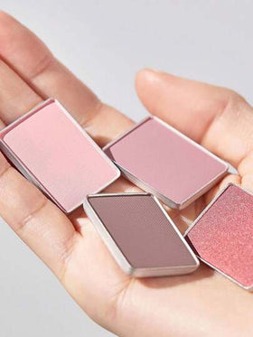 HOLIKA HOLIKA ظلال العيون المفضلة لدي 48 HAZY MOON، خفيفة القوام قابلة للامتزاج، ملمس مسحوق ناعم، صبغة طويلة الأمد، حجم صغير للجيب، للتطبيق باليد، لا تتكتل، إعادة لمسه في أي وقت، ضروري للسفر، مزيل للانتفاخ، مكياج سريع 5 دقائق، مستحضرات تجميل كورية، 1.8 جر