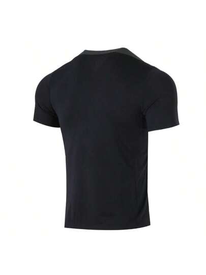 Nike ملابس علوية رياضي خارجي للرجال AS M NK DF STRK TOP SS ، ملابس علوية قطني يومي مريح FN2400-010